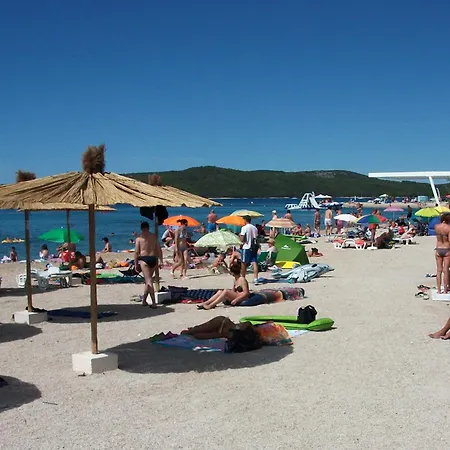 Family Friendly House With A Swimming Pool - 24444 * Šibenik