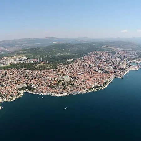 Family Friendly House With A Swimming Pool - 24444 * Šibenik