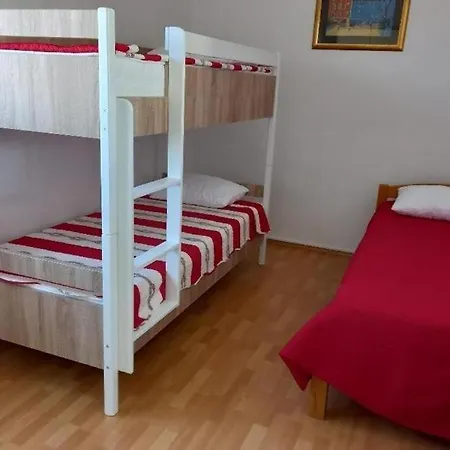 Family Friendly House With A Swimming Pool - 24444 Šibenik