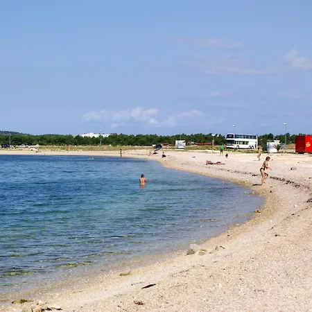 Family Friendly House With A Swimming Pool - 24444