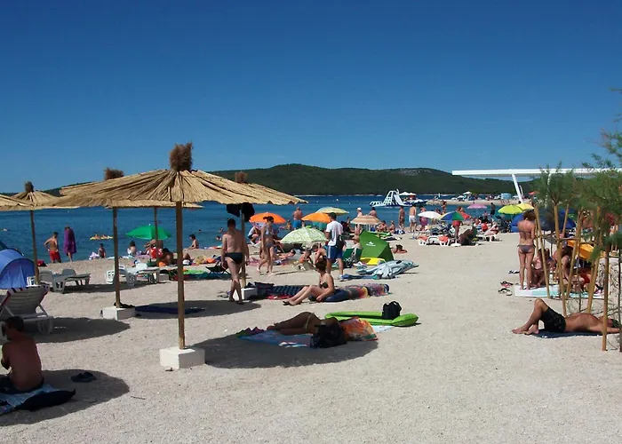 Family Friendly House With A Swimming Pool - 24444 * Šibenik