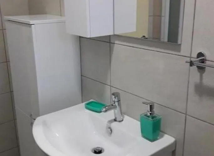 Family Friendly House With A Swimming Pool - 24444 Vakantiehuis